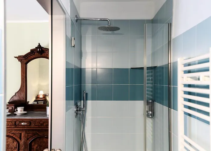 Diffuso Ca' Spiga ラーリオ